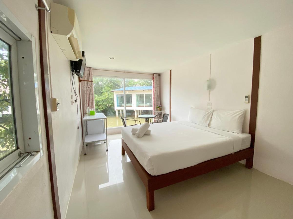 Hotel Banpak Suankaew Talaynoi Phatthalung Exterior foto